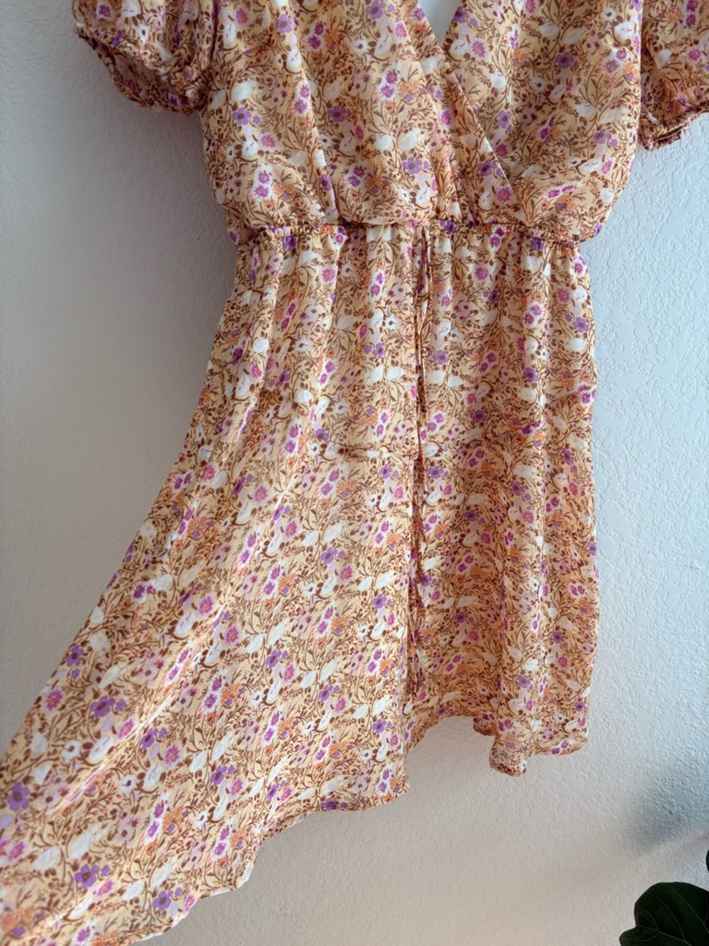 Francesca’s Floral Tie Front Ruffled Mini Dress XS - Picture 2 of 4